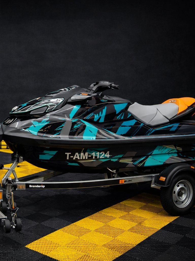 Jet ski after custom wrap