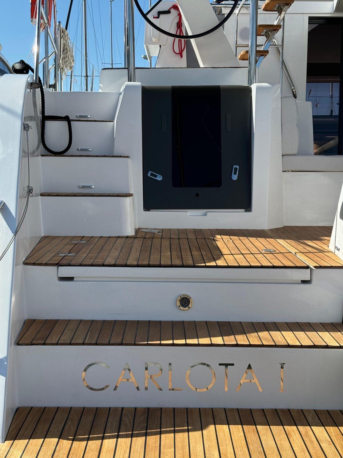 Boat lettering Carlota I